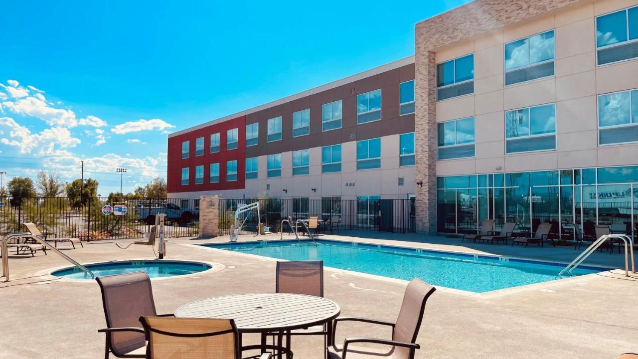 Holiday Inn Express & Suites Blythe By Ihg Zewnętrze zdjęcie